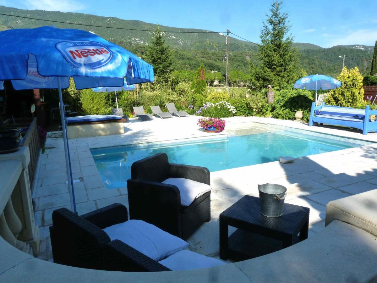 Les Bambous B&B Levens Exterior photo